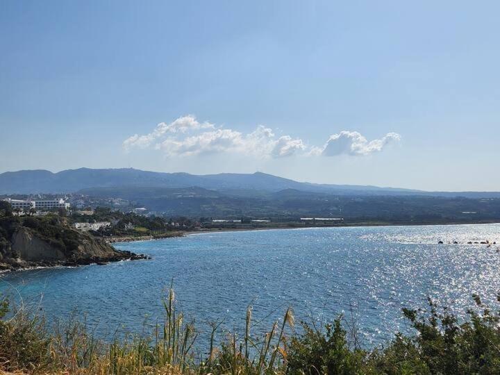 Serenity Corner Paphos ภายนอก รูปภาพ