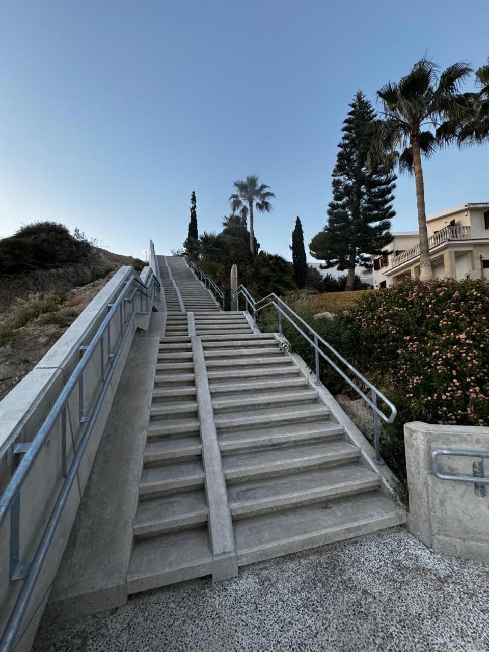 Serenity Corner Paphos ภายนอก รูปภาพ