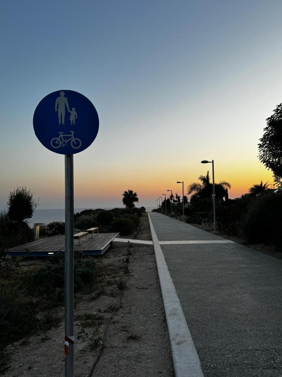 Serenity Corner Paphos ภายนอก รูปภาพ