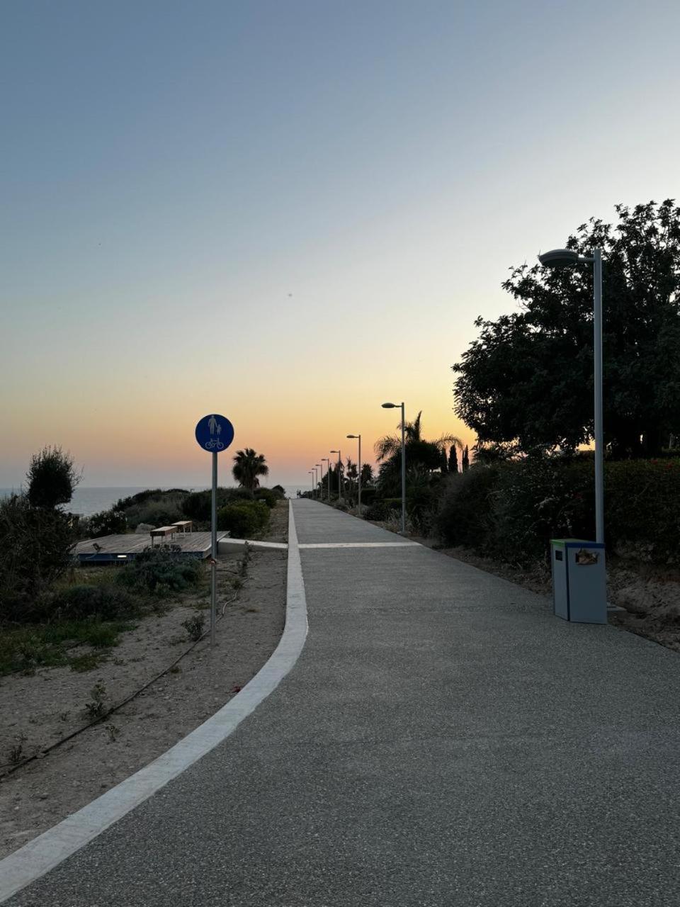 Serenity Corner Paphos ภายนอก รูปภาพ
